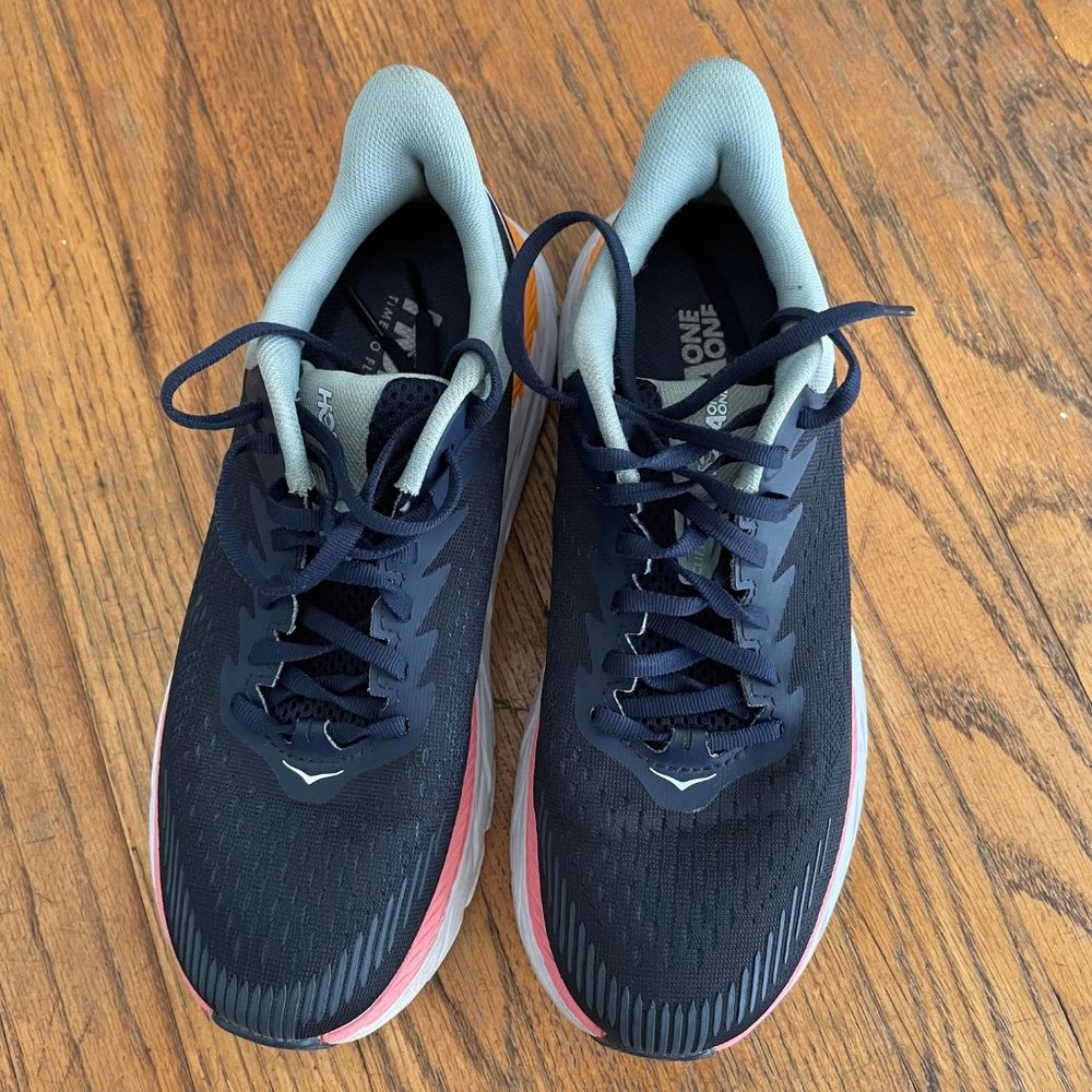 Women's Hoka One One Clifton 7, Size 7, Black Iris/Blue Haze